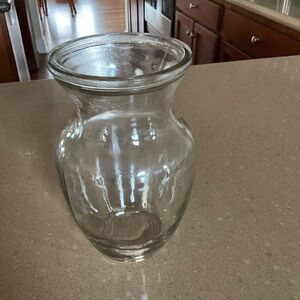 8 inch tall clear glass vase